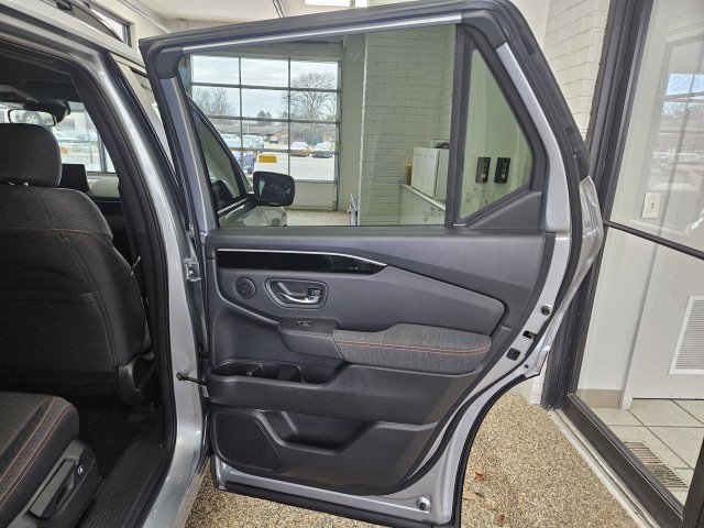 New 2026 Honda Pilot Sport image 18