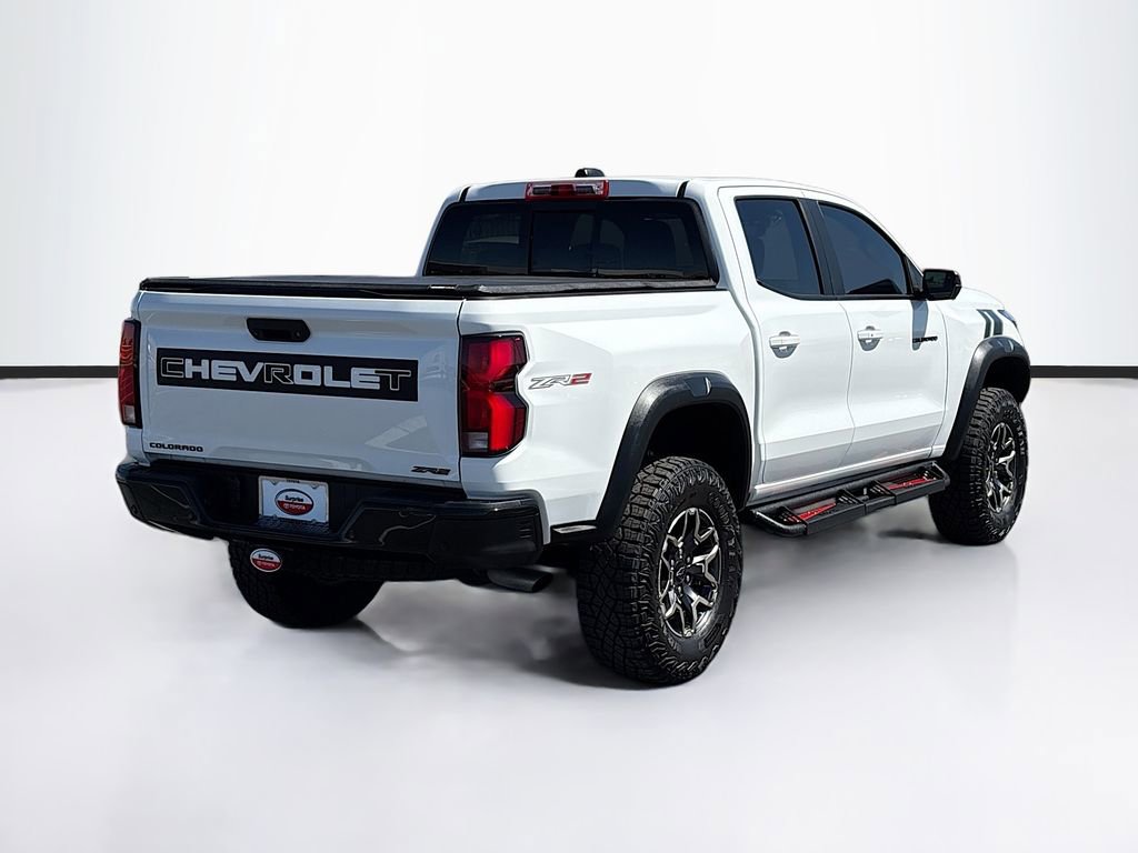Used 2024 Chevrolet Colorado ZR2 w/ Technology Package image 5