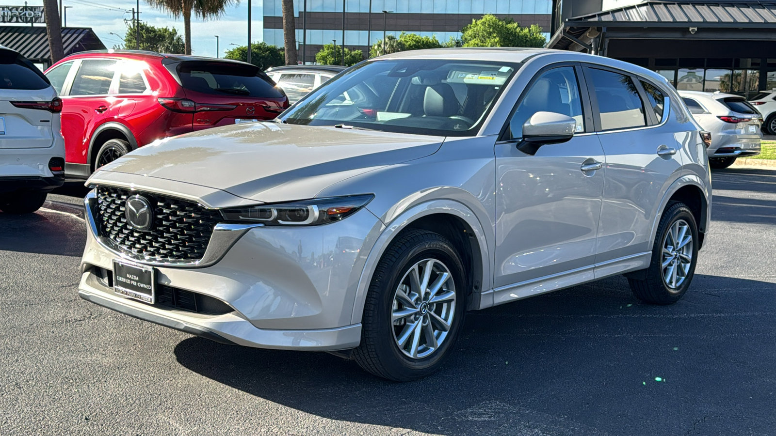 Used 2024 MAZDA CX-5 AWD 2.5 S w/ Preferred Package image 4