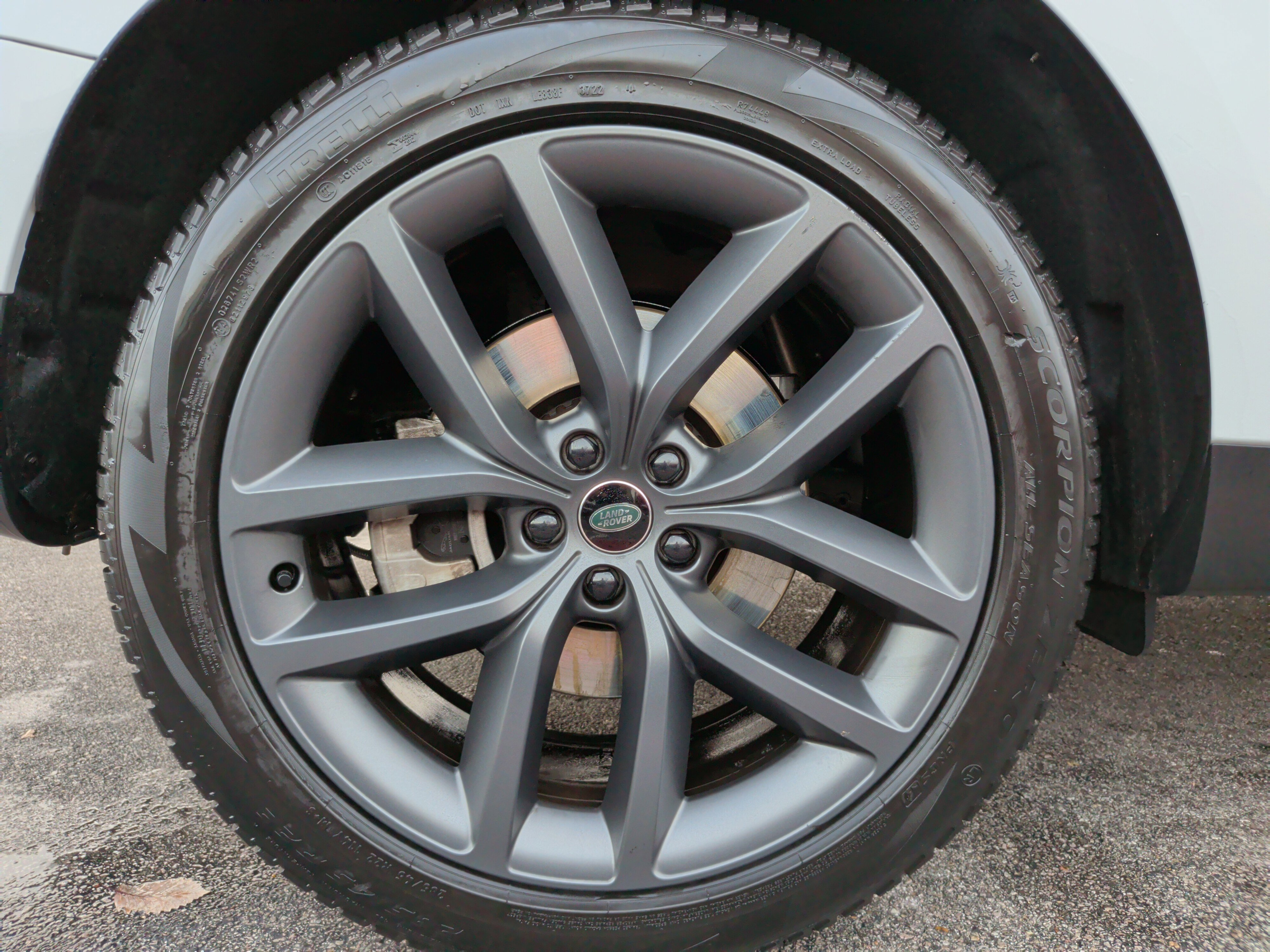 Used 2023 Land Rover Range Rover Sport SE image 13