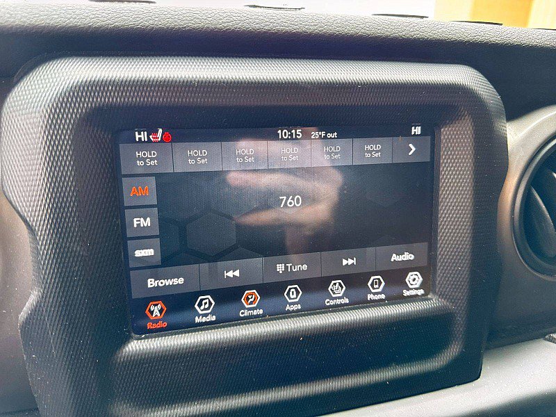 Used 2020 Jeep Wrangler Unlimited Sport image 11