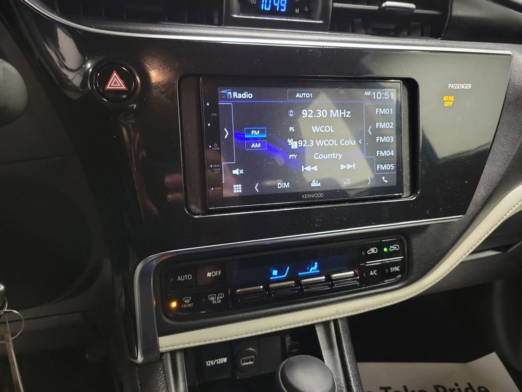 Used 2018 Toyota Corolla iM image 14