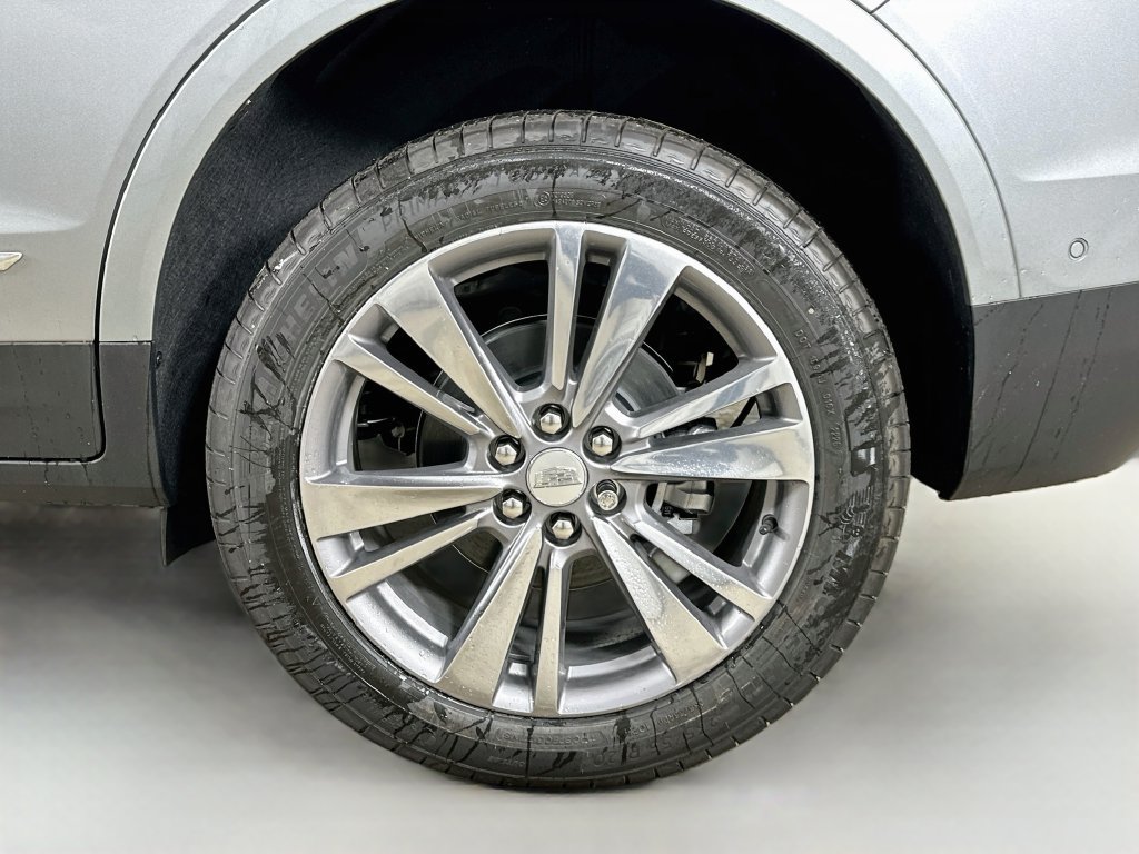 New 2026 Cadillac XT5 Premium Luxury w/ LPO, Floor Liner Package AWD/4WD image 38