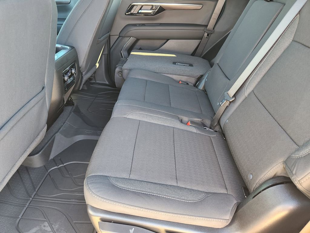 New 2026 Chevrolet Tahoe LS image 19