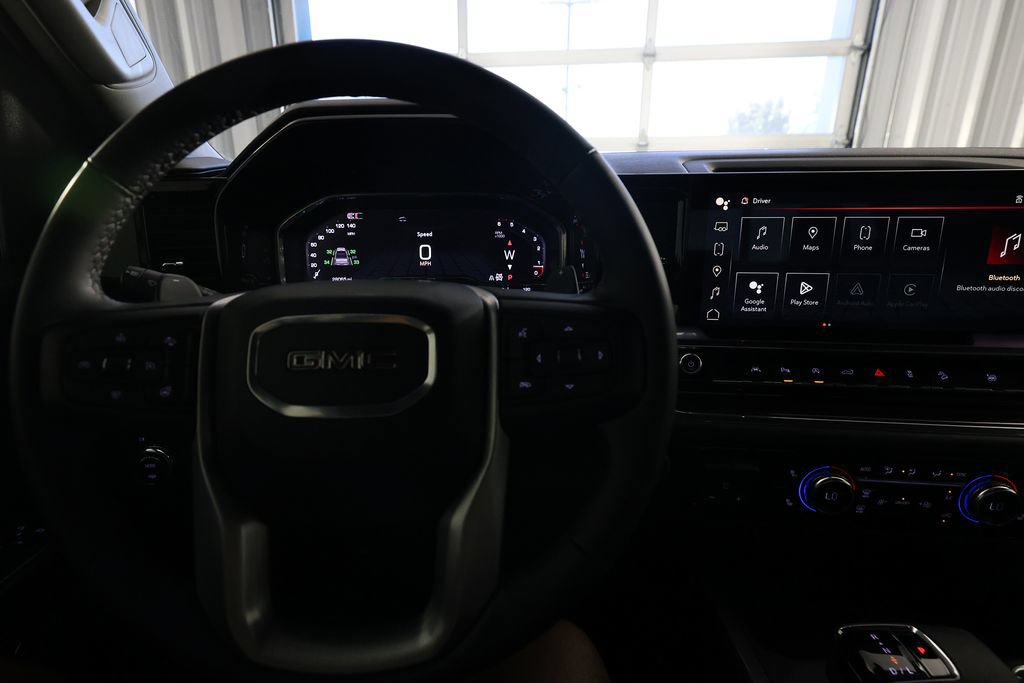 Used 2024 GMC Sierra 1500 Elevation w/ Elevation Premium Package AWD/4WD image 20
