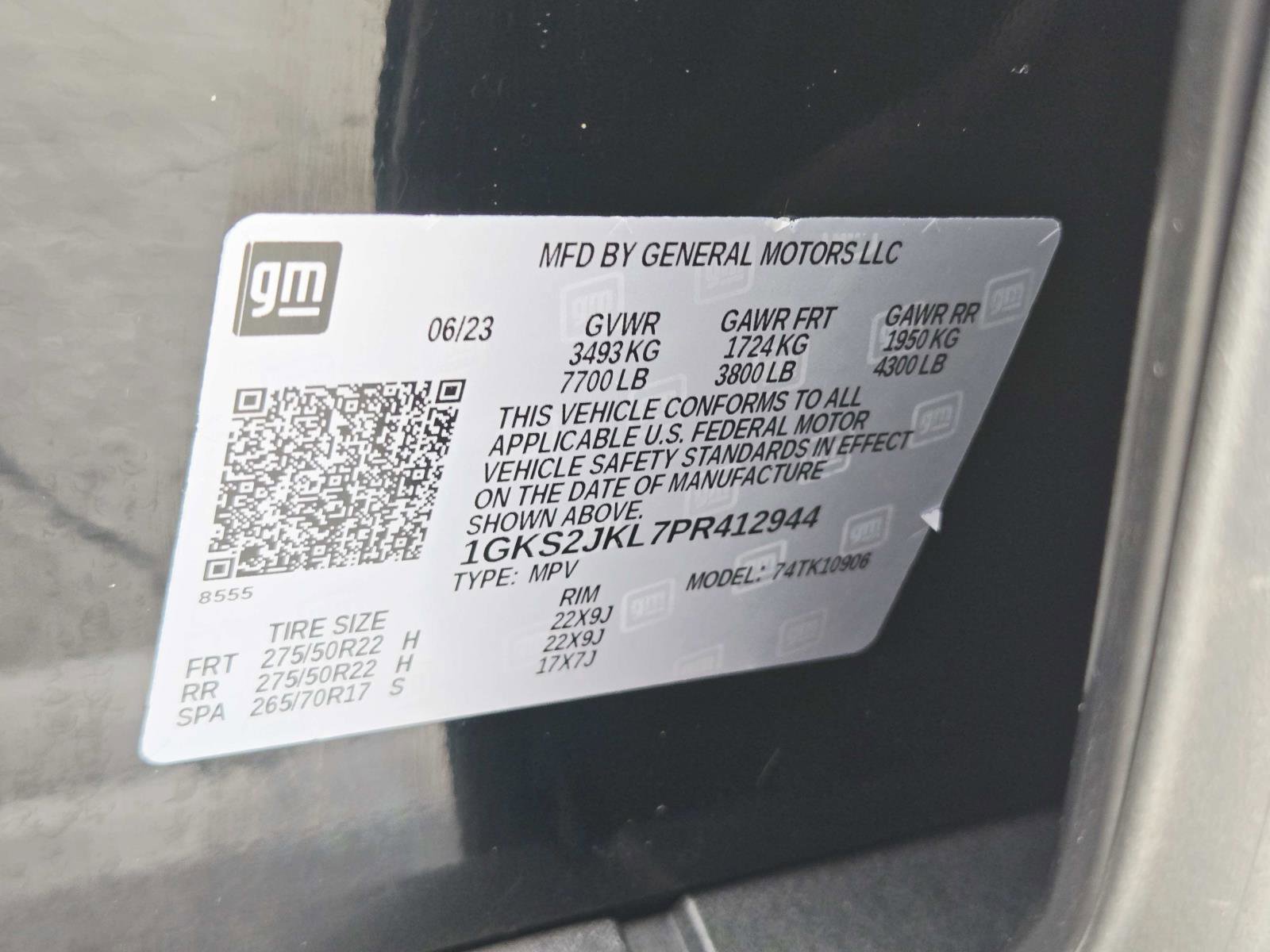 Used 2023 GMC Yukon XL Denali w/ Denali Reserve Package image 45