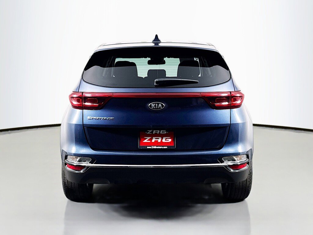 Used 2021 Kia Sportage LX image 4