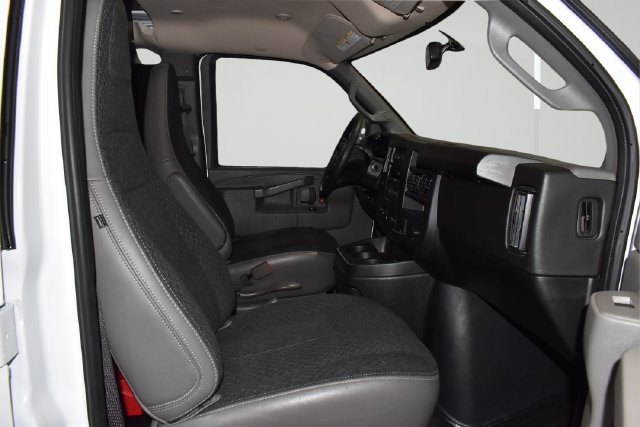 Used 2025 GMC Savana 2500 w/ Driver Convenience Package RWD image 16