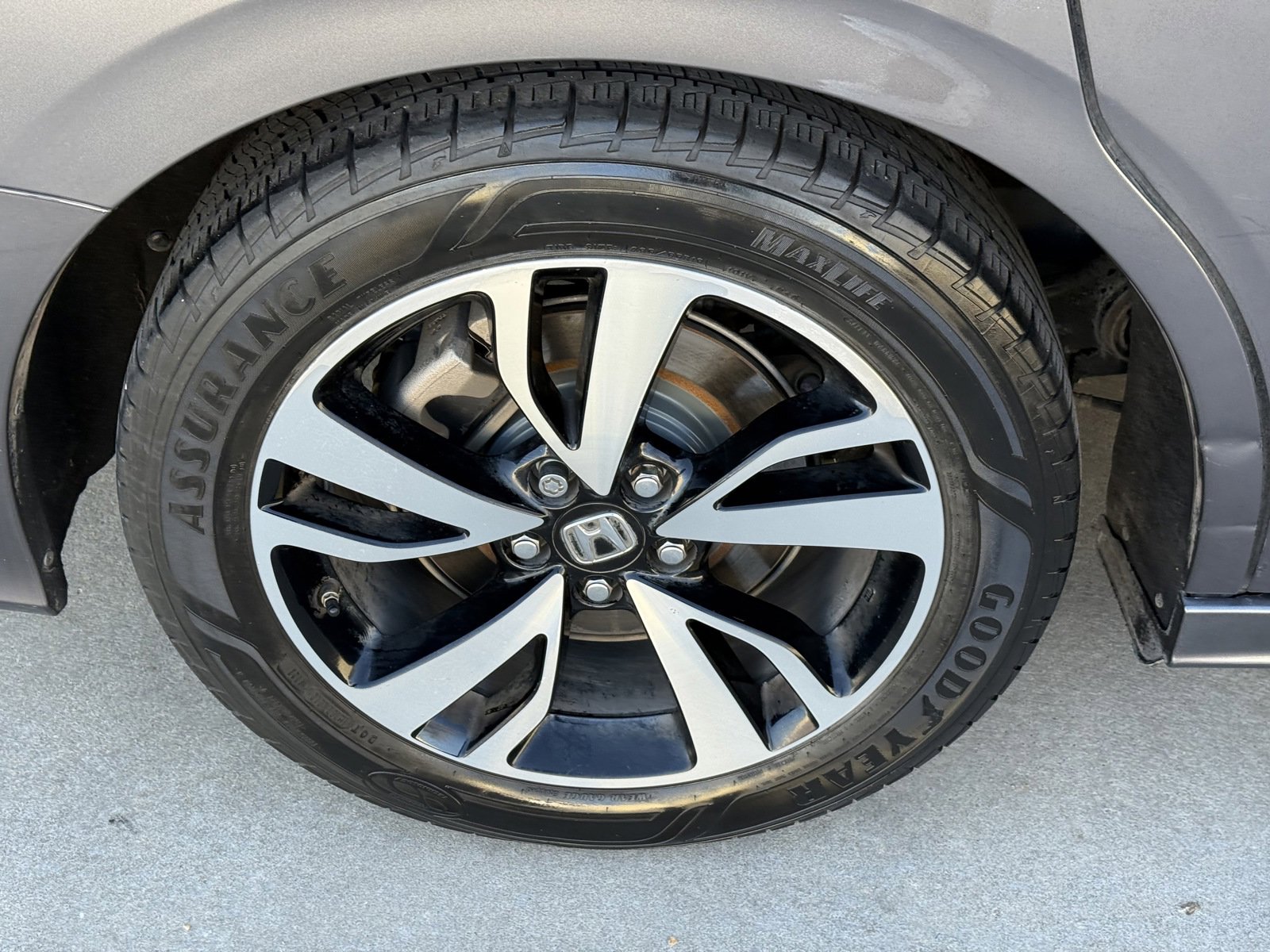 Used 2019 Honda Odyssey Elite image 13