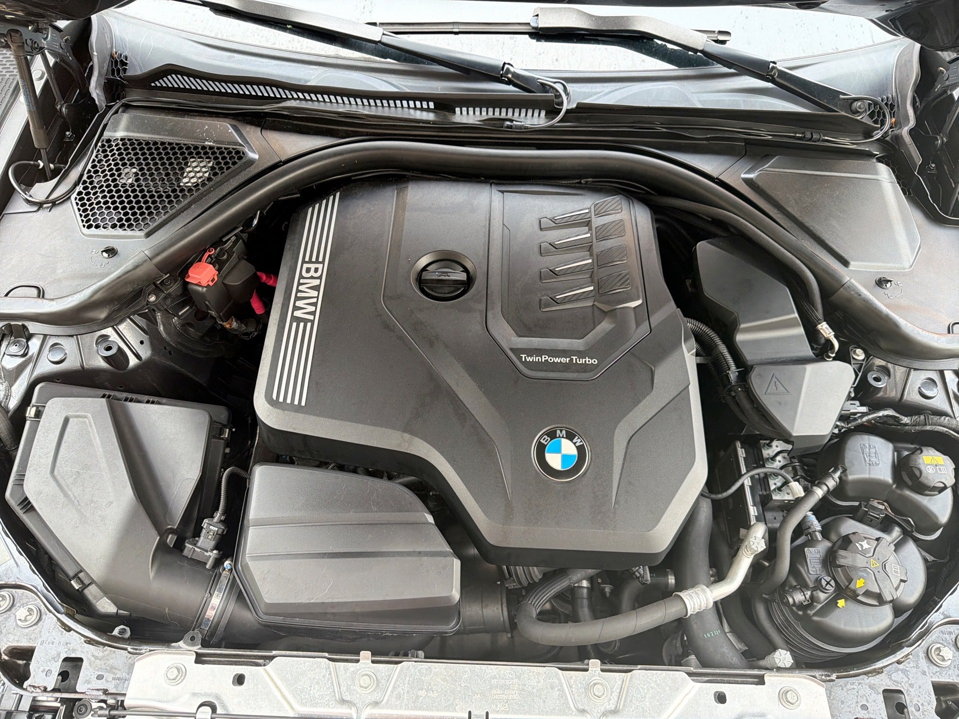 Used 2021 BMW 330i Sedan w/ M Sport Package RWD image 18