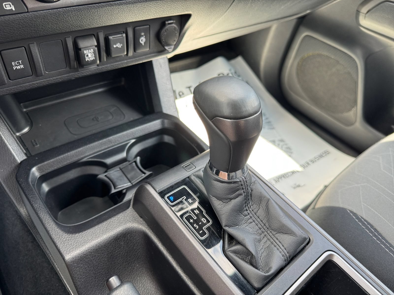 Used 2021 Toyota Tacoma TRD Sport AWD/4WD image 6