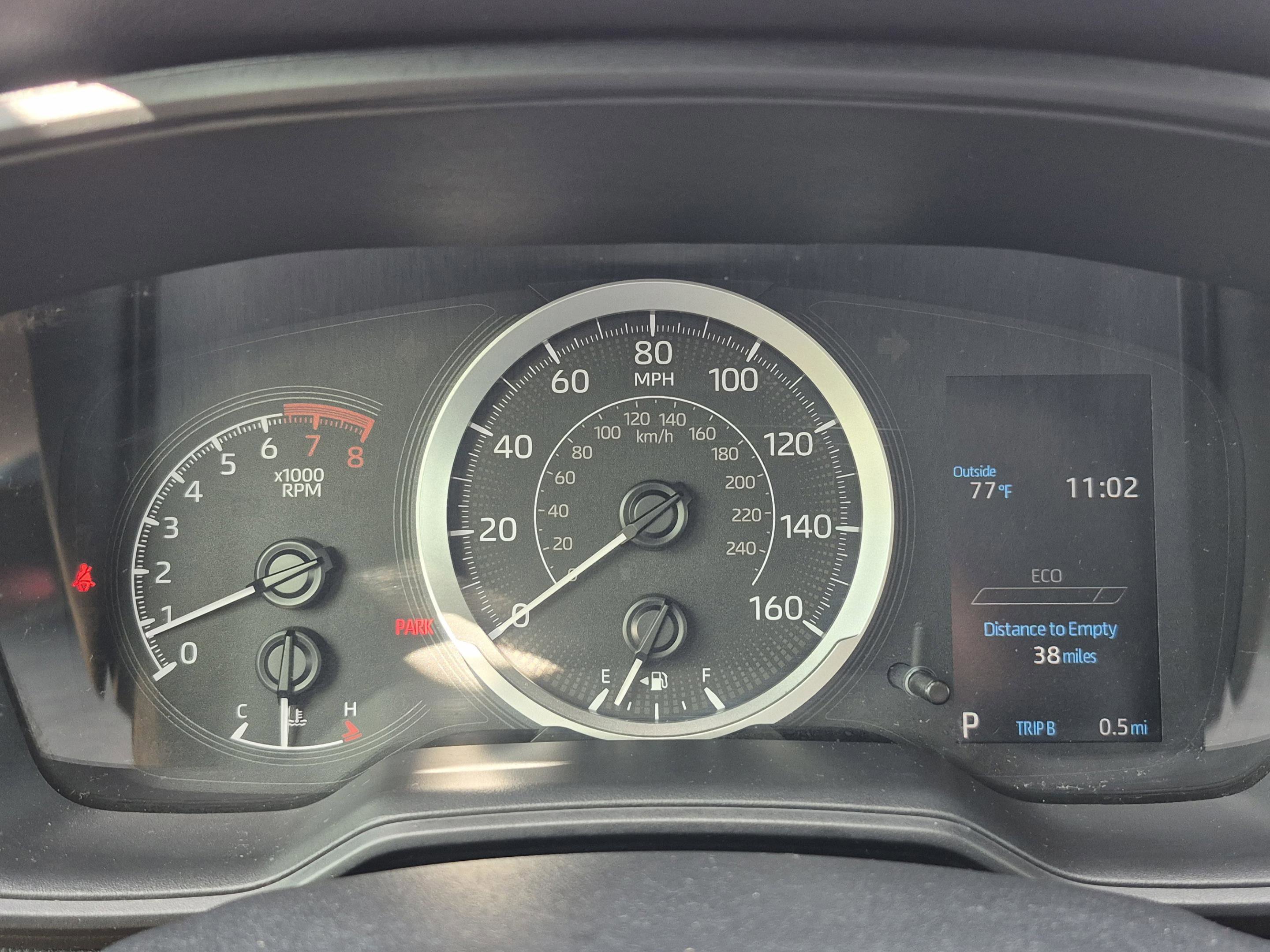 Used 2021 Toyota Corolla LE FWD image 30