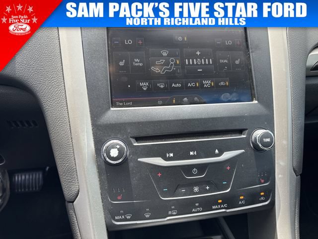 Used 2014 Ford Fusion SE w/ Equipment Group 202A FWD image 28