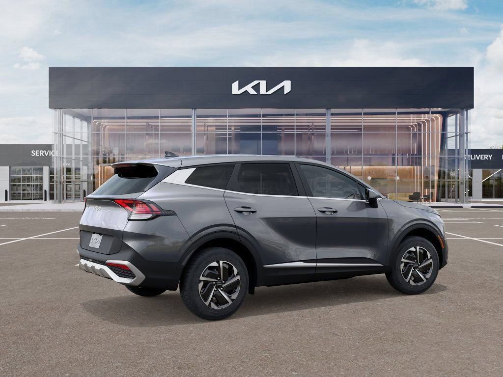 Used 2025 Kia Sportage LX AWD/4WD image 6