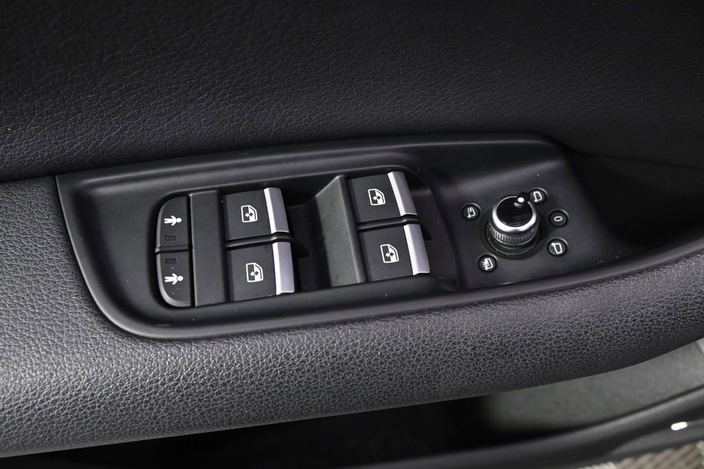 Used 2018 Audi Q7 3.0T Premium Plus w/ Premium Plus Package image 23