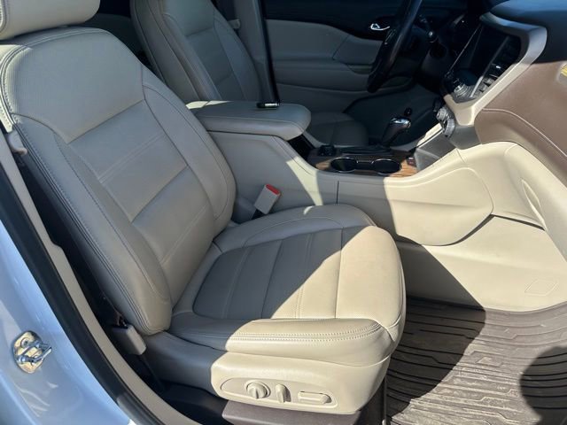 Used 2019 GMC Acadia Denali w/ Technology Package image 10