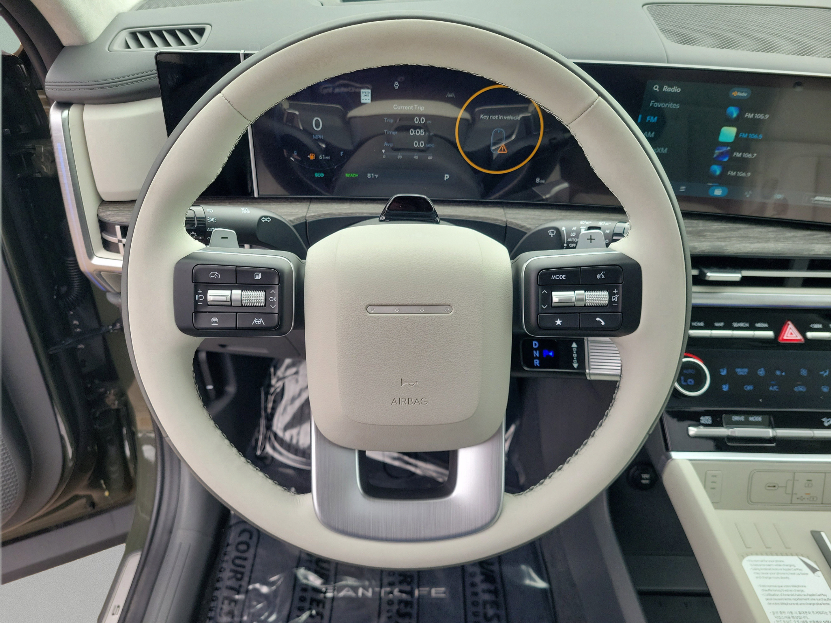 New 2026 Hyundai Santa Fe Calligraphy FWD image 28