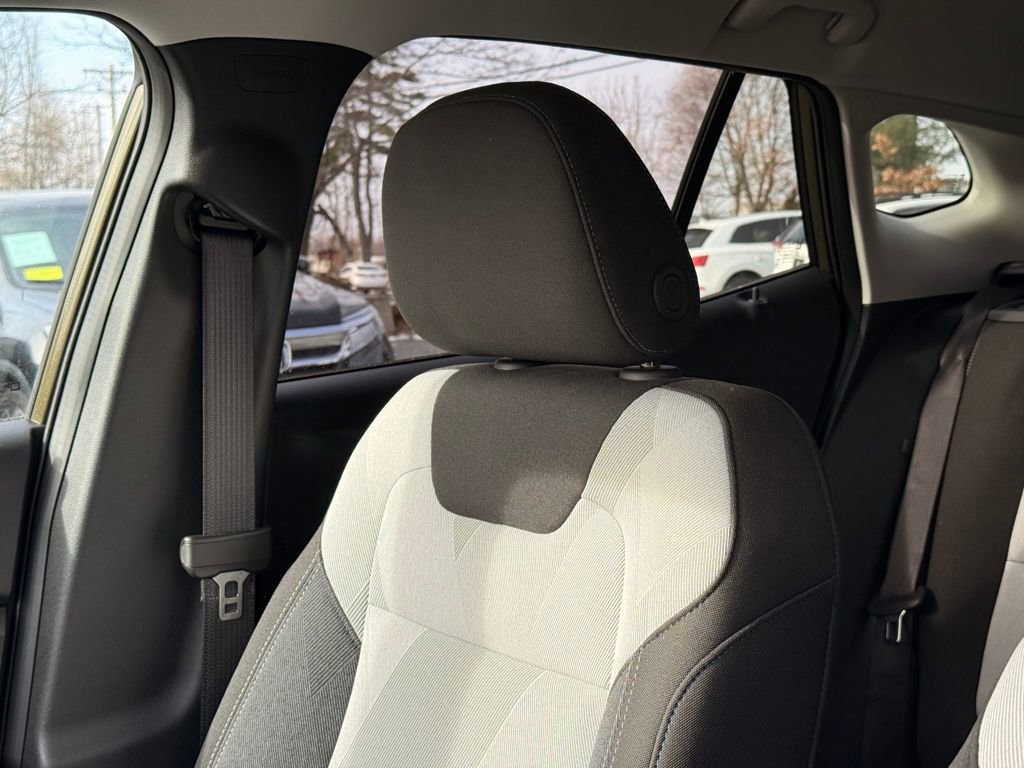 Used 2024 Chevrolet Trax LS image 25