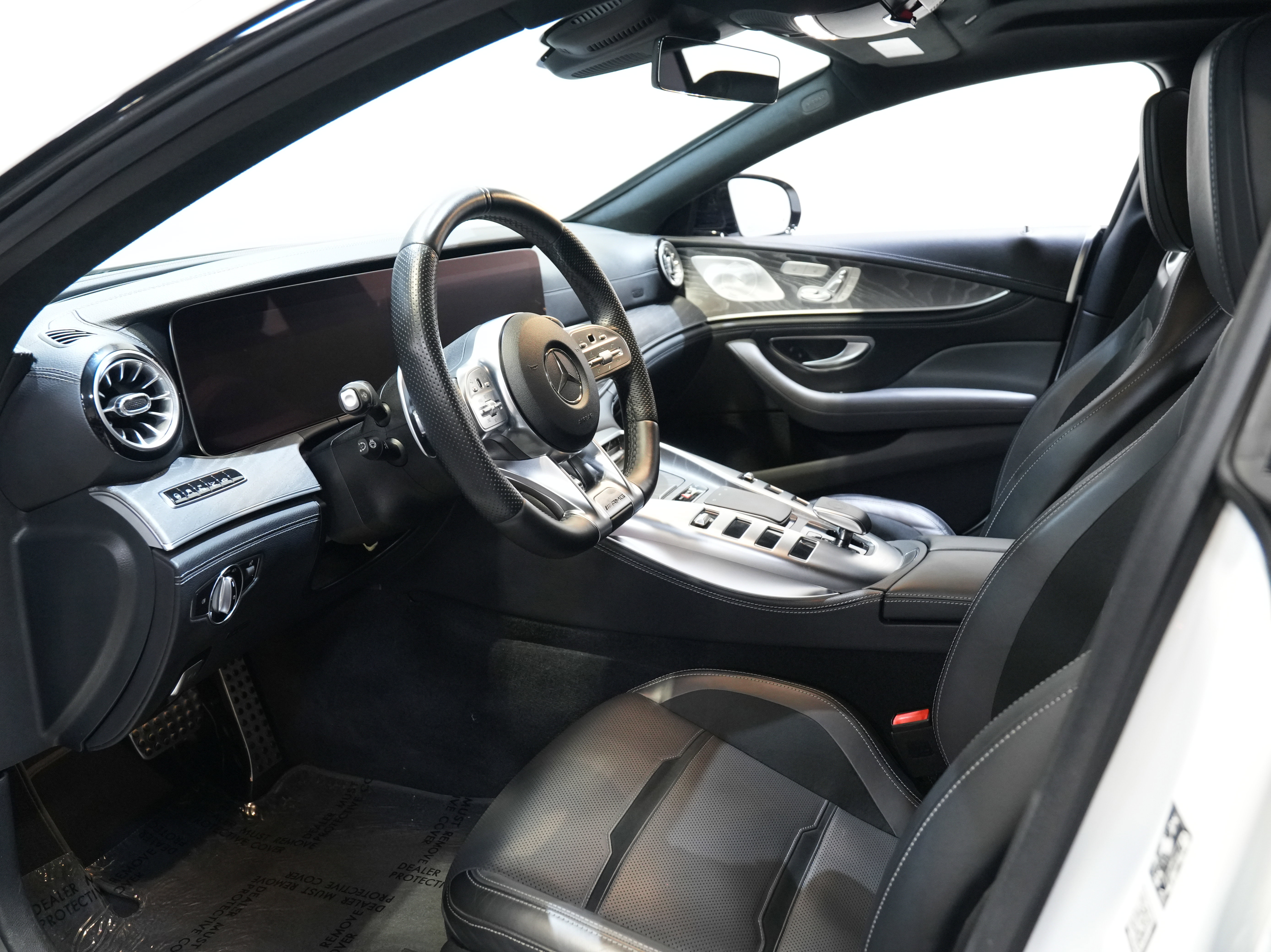 Used 2019 Mercedes-Benz AMG GT 63 w/ AMG Aerodynamics Package image 36