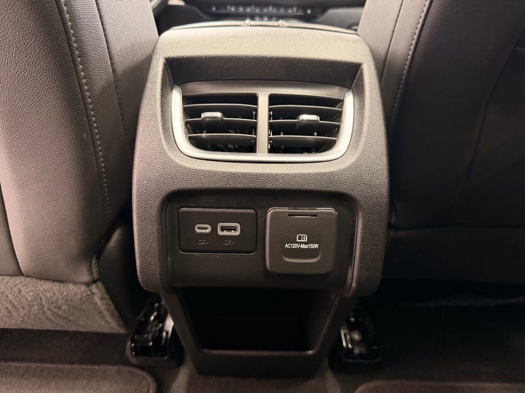 Used 2020 Chevrolet Blazer LT w/ Sound & Technology Package image 17