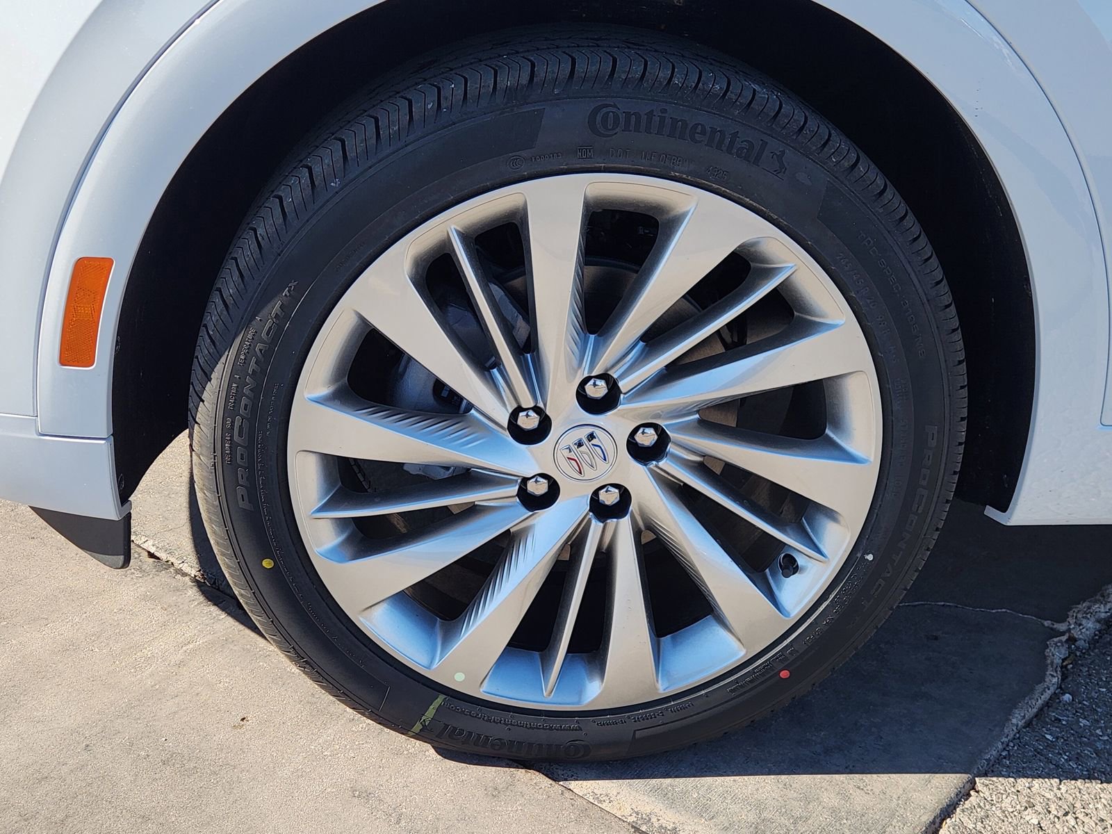 New 2026 Buick Envision Avenir AWD/4WD image 14