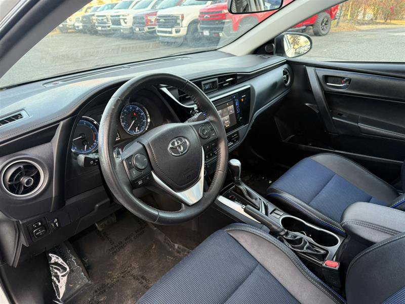 Used 2017 Toyota Corolla SE image 28