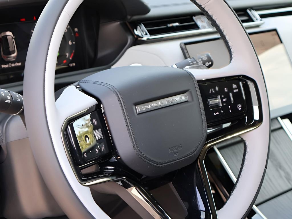 New 2026 Land Rover Range Rover Velar Dynamic SE image 20