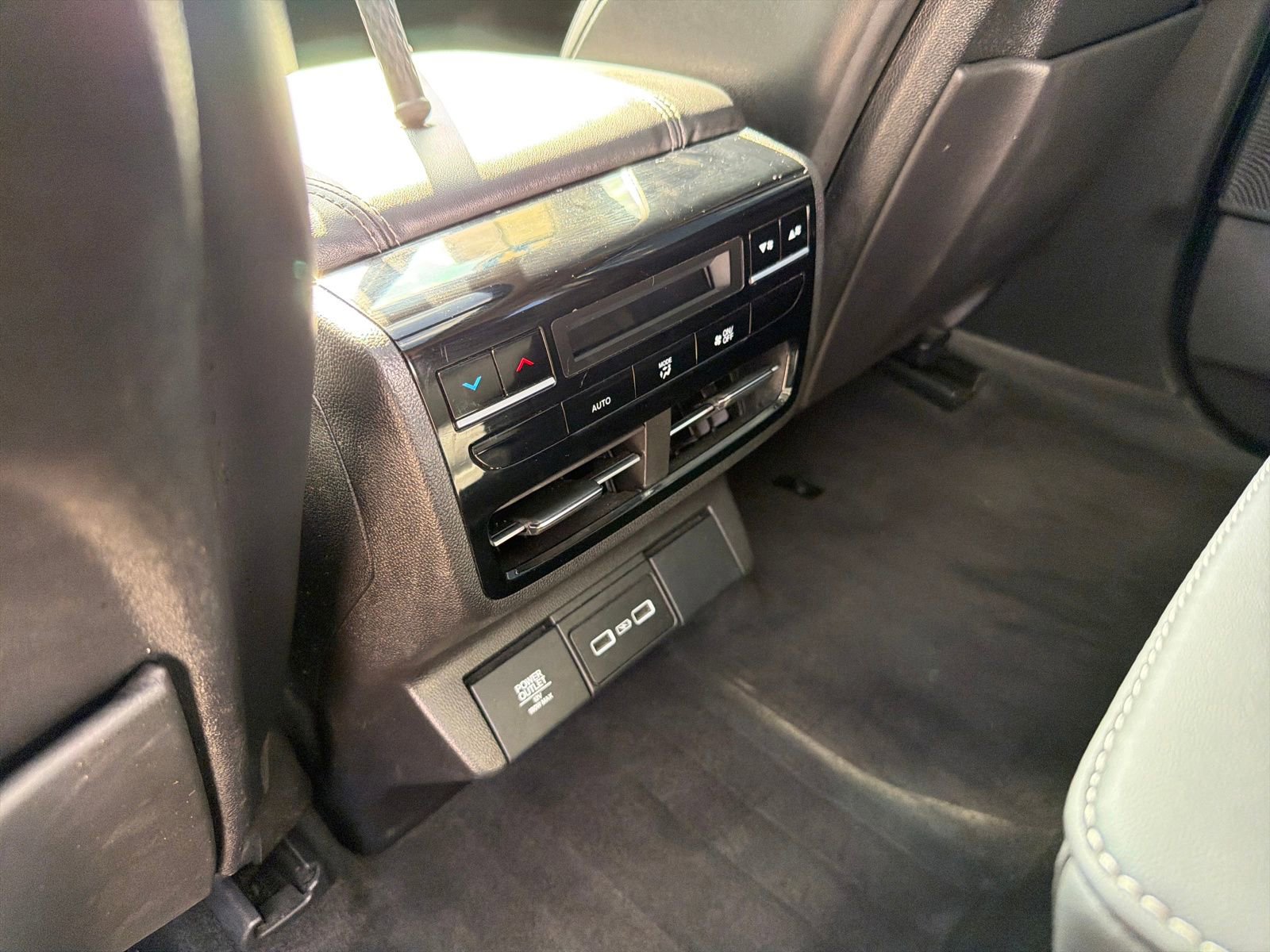 Used 2024 Acura MDX FWD w/ Technology Package image 24