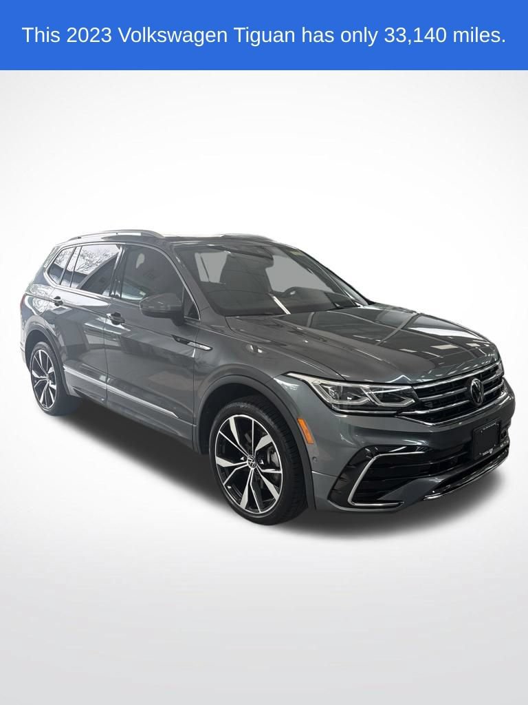Used 2023 Volkswagen Tiguan SEL R-Line AWD/4WD image 1