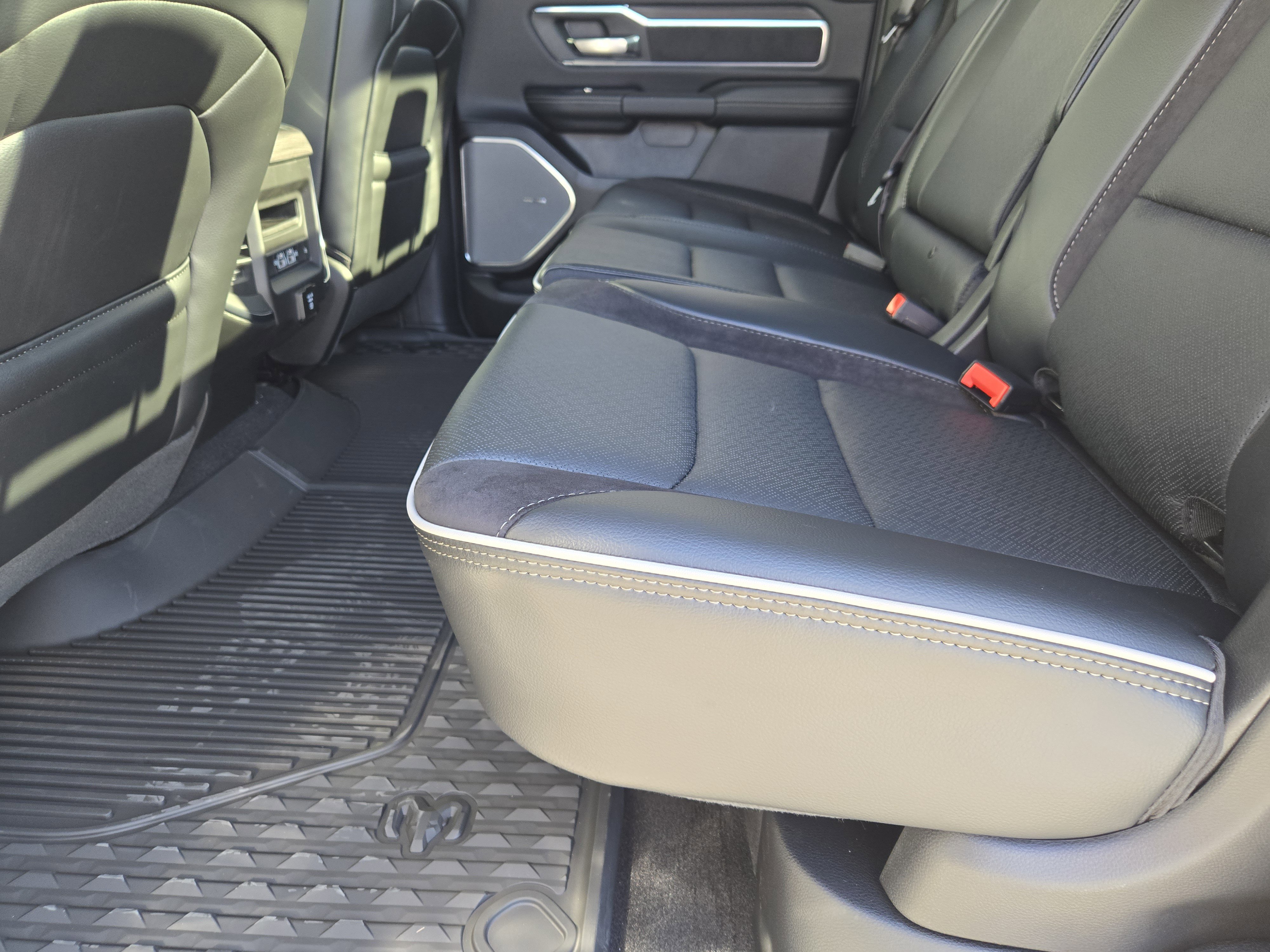 New 2026 RAM 1500 Laramie image 23