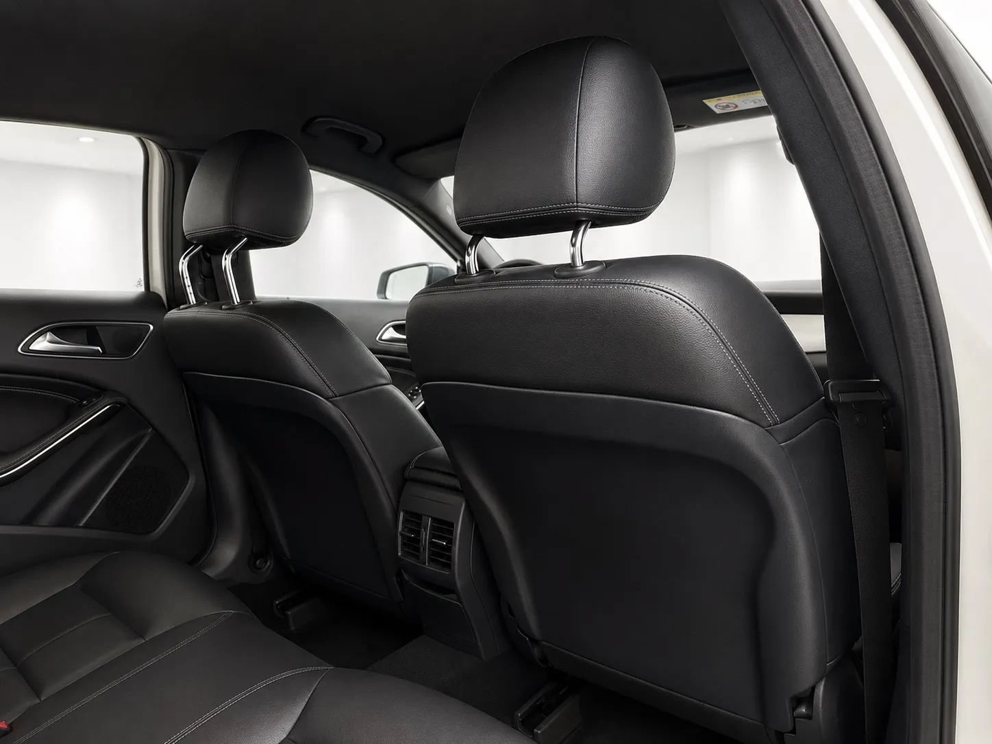 Used 2019 Mercedes-Benz GLA 250 image 18
