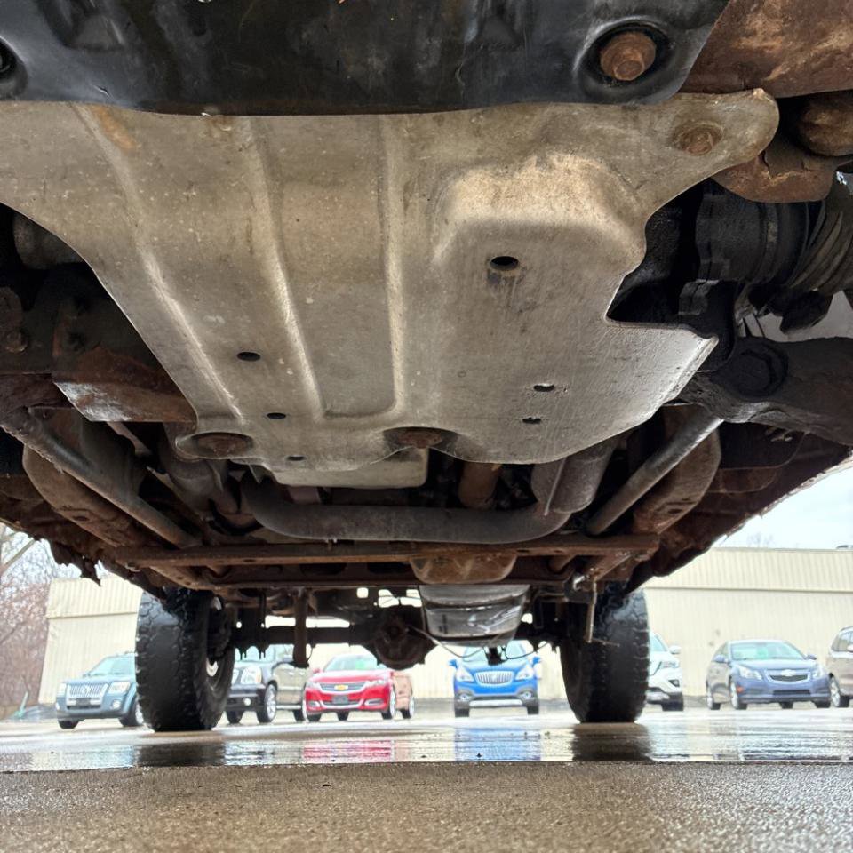 Used 2000 Chevrolet Silverado 1500 LS w/ Off-Road Chassis Pkg AWD/4WD image 20