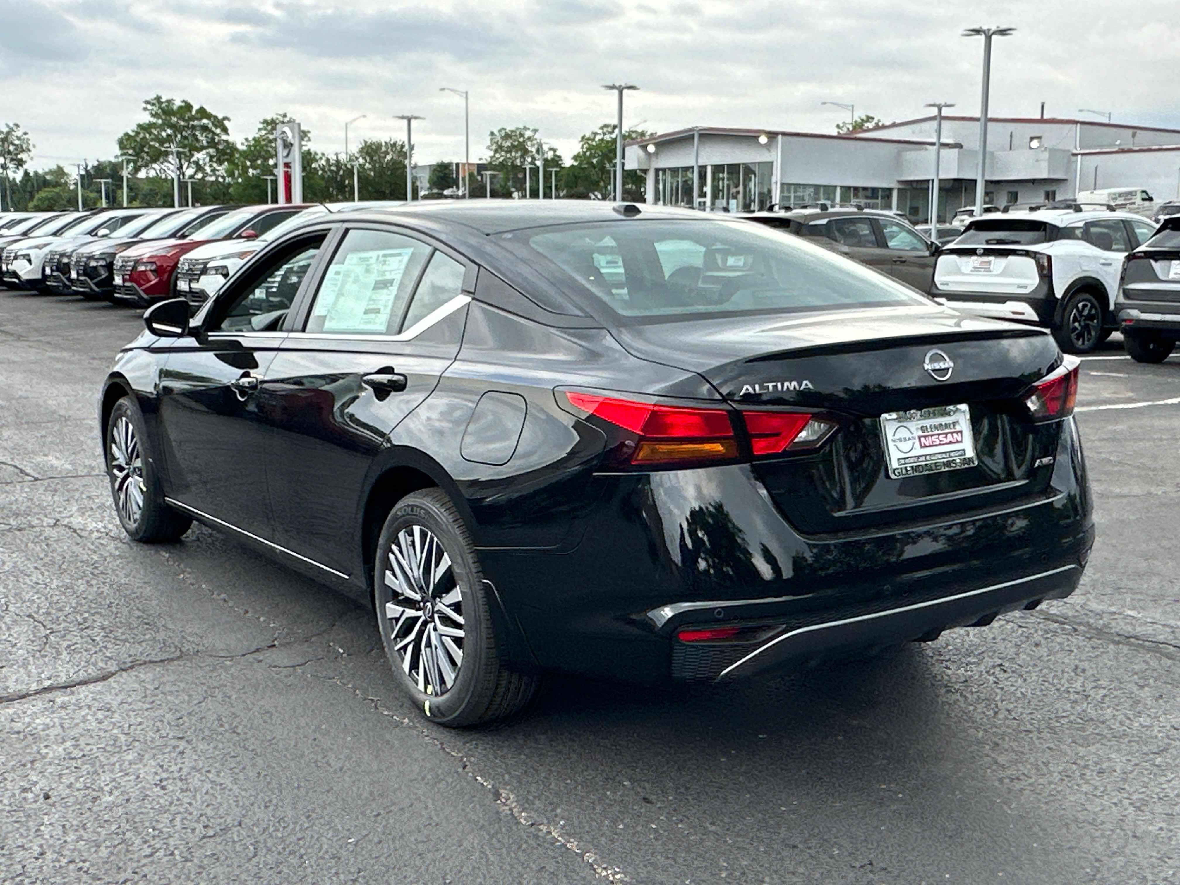 New 2026 Nissan Altima 2.5 SV AWD/4WD image 6