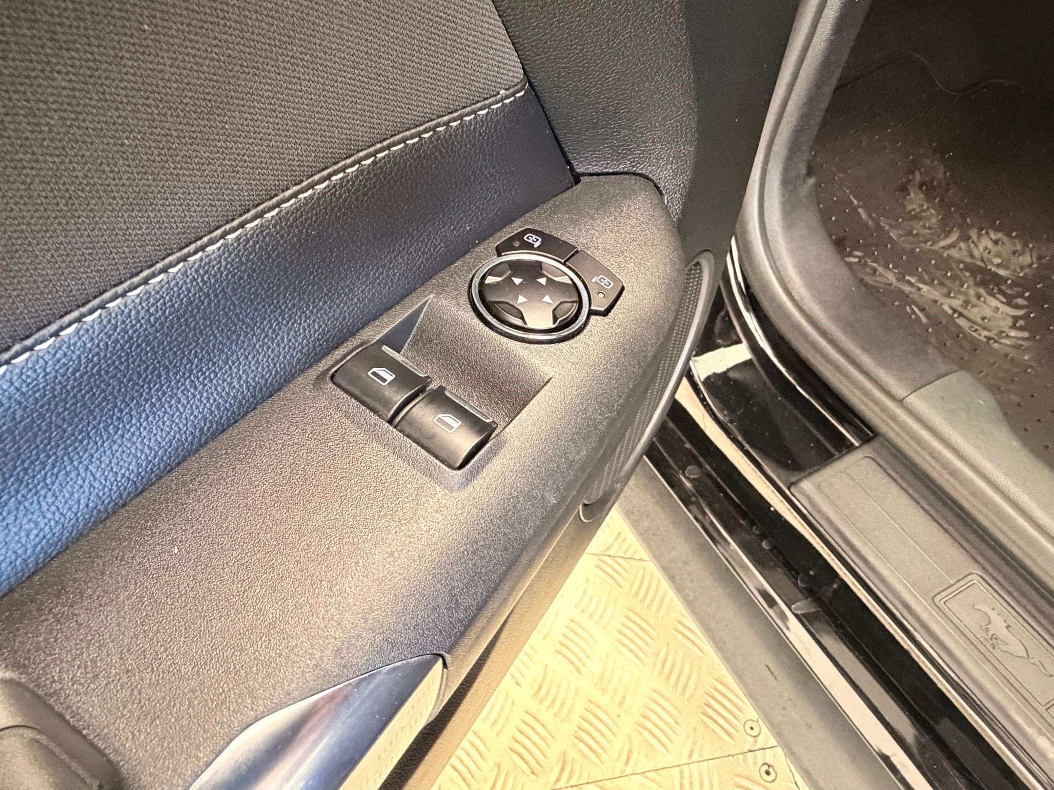 Certified 2023 Ford Mustang EcoBoost w/ Equipment Group 101A image 21