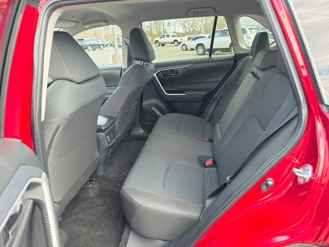 Used 2025 Toyota RAV4 LE image 22