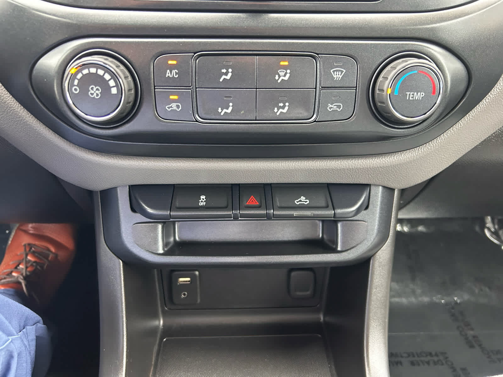 Used 2017 Chevrolet Colorado W/T w/ WT Convenience Package AWD/4WD image 17