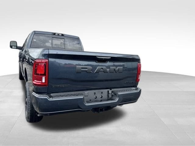 New 2026 RAM 3500 Big Horn AWD/4WD image 45
