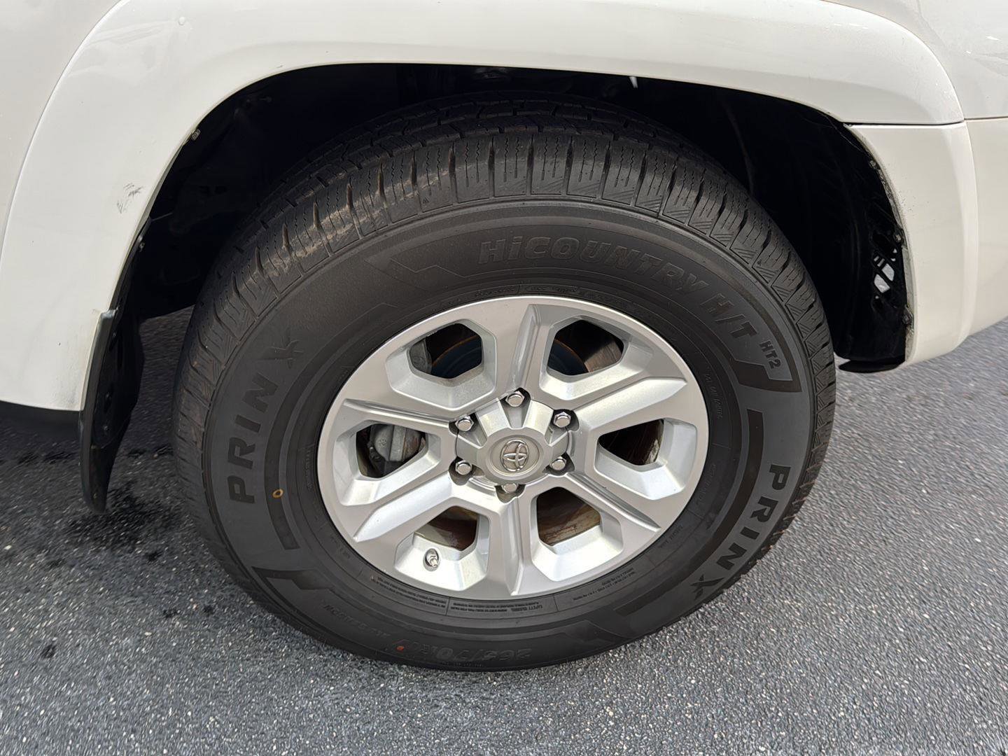 Certified 2019 Toyota 4Runner SR5 image 33