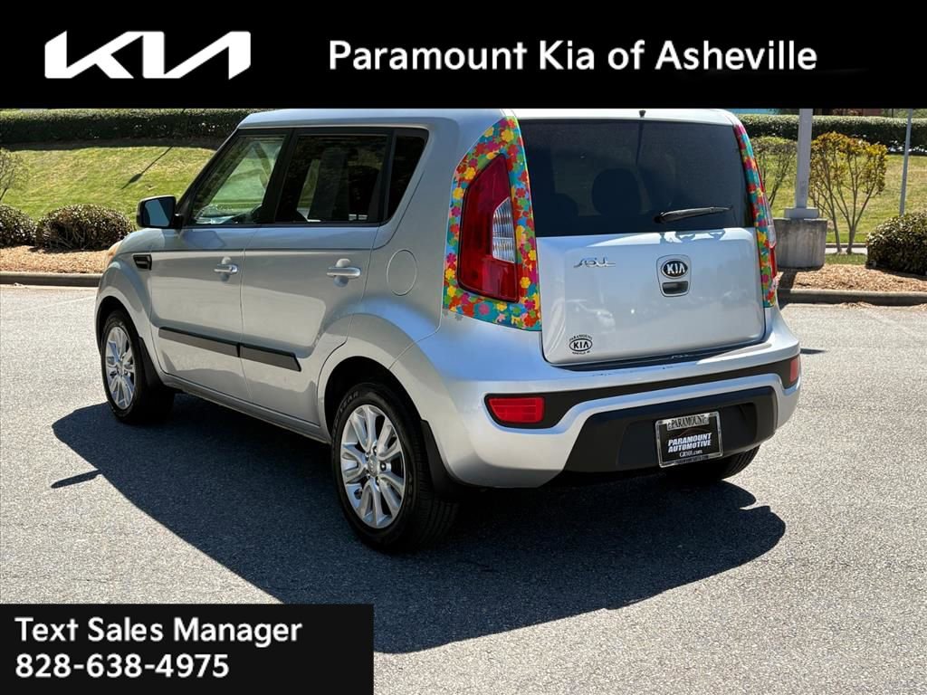 Used 2013 Kia Soul + FWD image 4