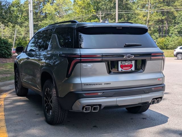 New 2026 Chevrolet Traverse Z71 w/ Enhanced Driving Package AWD/4WD image 4