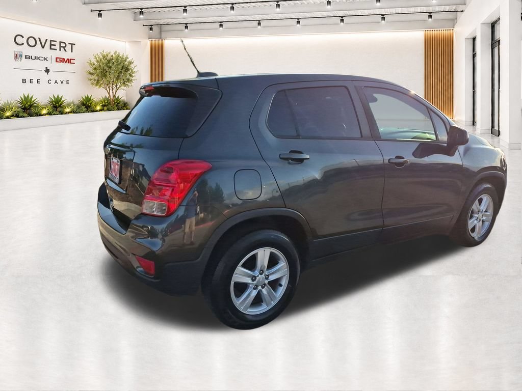 Used 2020 Chevrolet Trax LS w/ Tint and Cruise Package FWD image 11