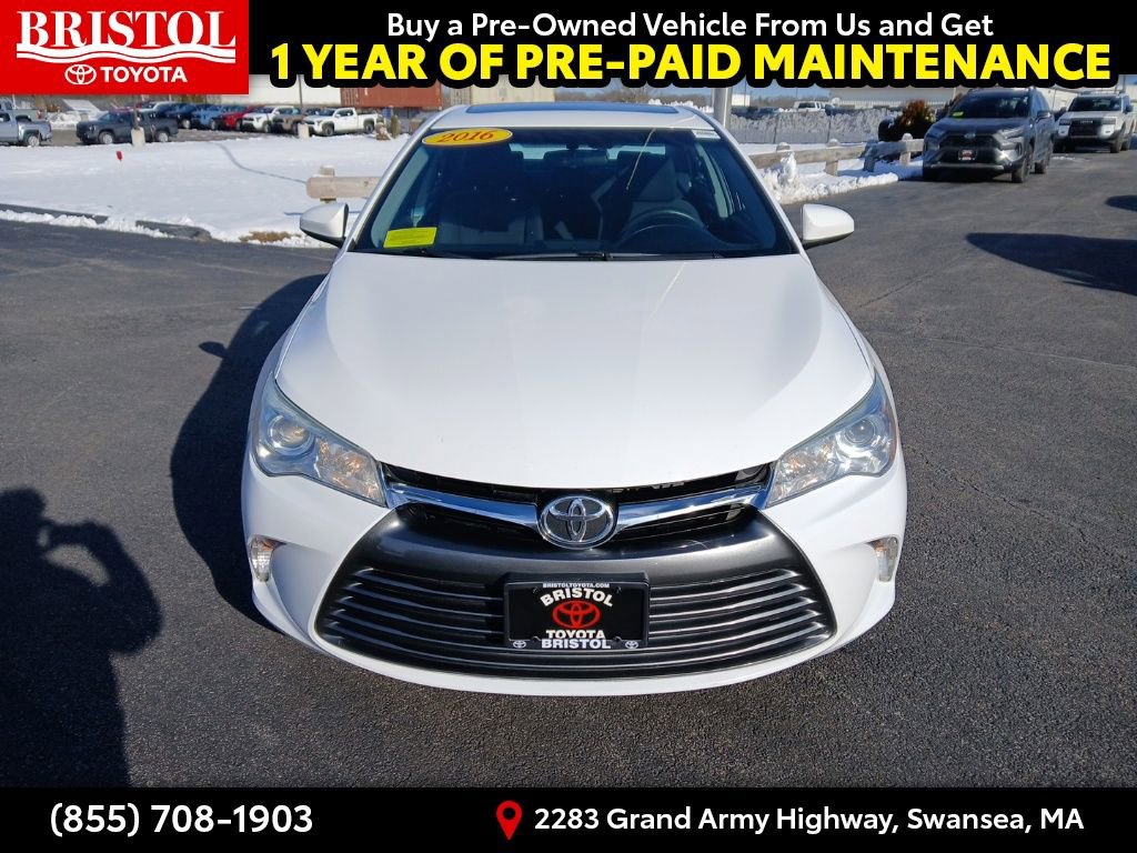 Used 2016 Toyota Camry LE image 2