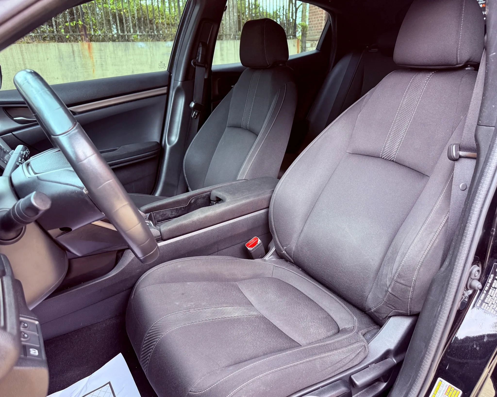 Used 2018 Honda Civic Sport image 11