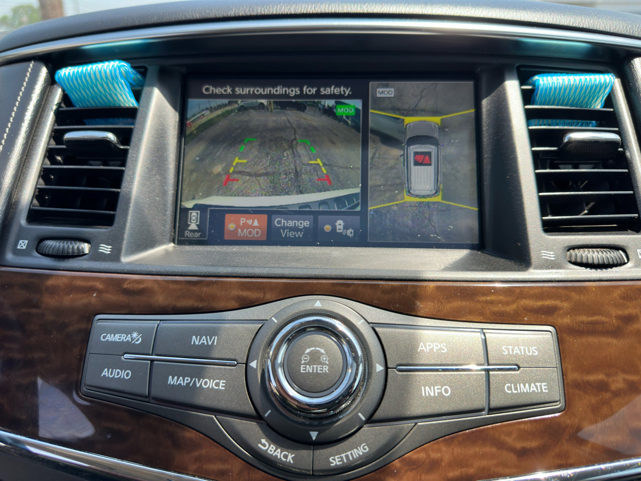 Used 2020 Nissan Armada Platinum w/ Captain's Chairs Package image 29