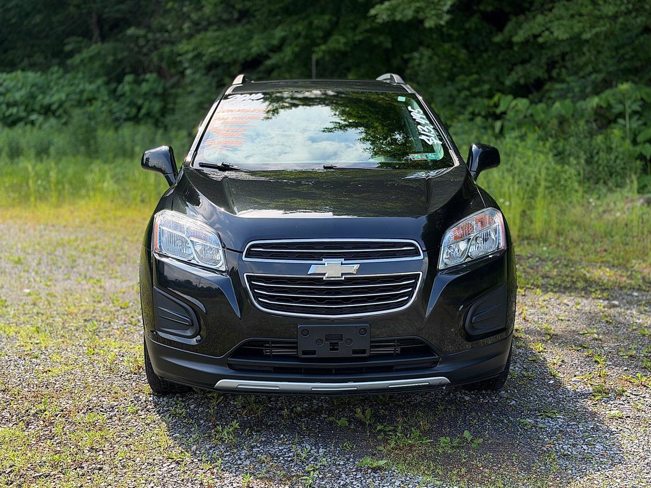 Used 2016 Chevrolet Trax LT w/ LT Sun and Sound Package AWD/4WD image 2