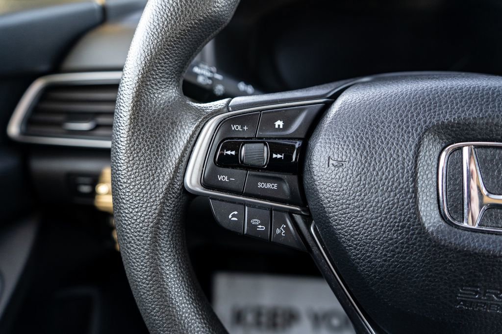 Used 2018 Honda Accord LX image 21