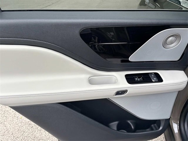 New 2025 Lincoln Aviator Reserve w/ Equipment Group 201A image 21