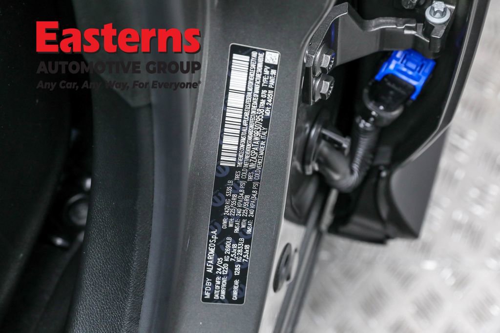 Used 2024 Alfa Romeo Tonale Sprint image 34