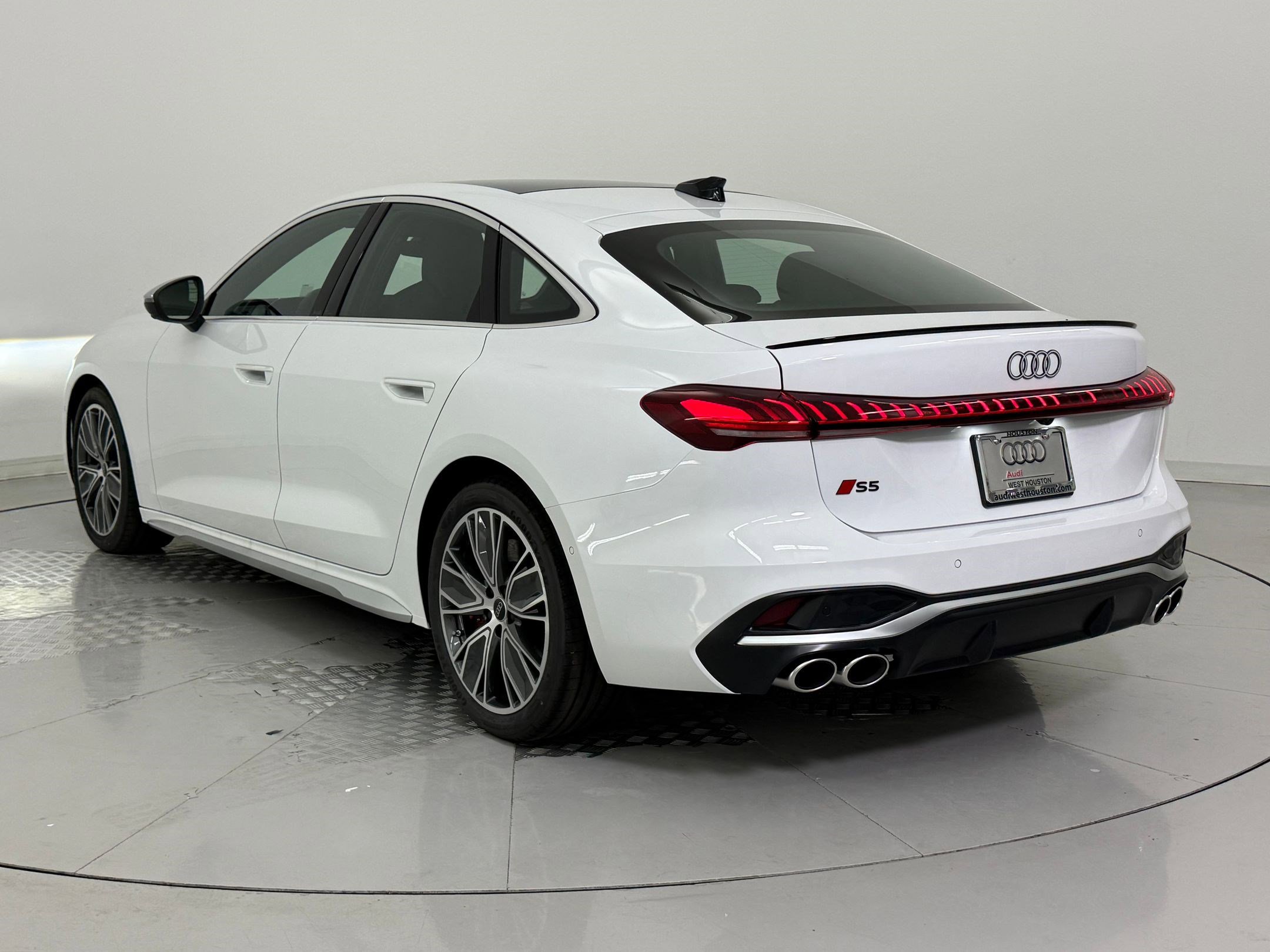 New 2025 Audi S5 Premium image 3