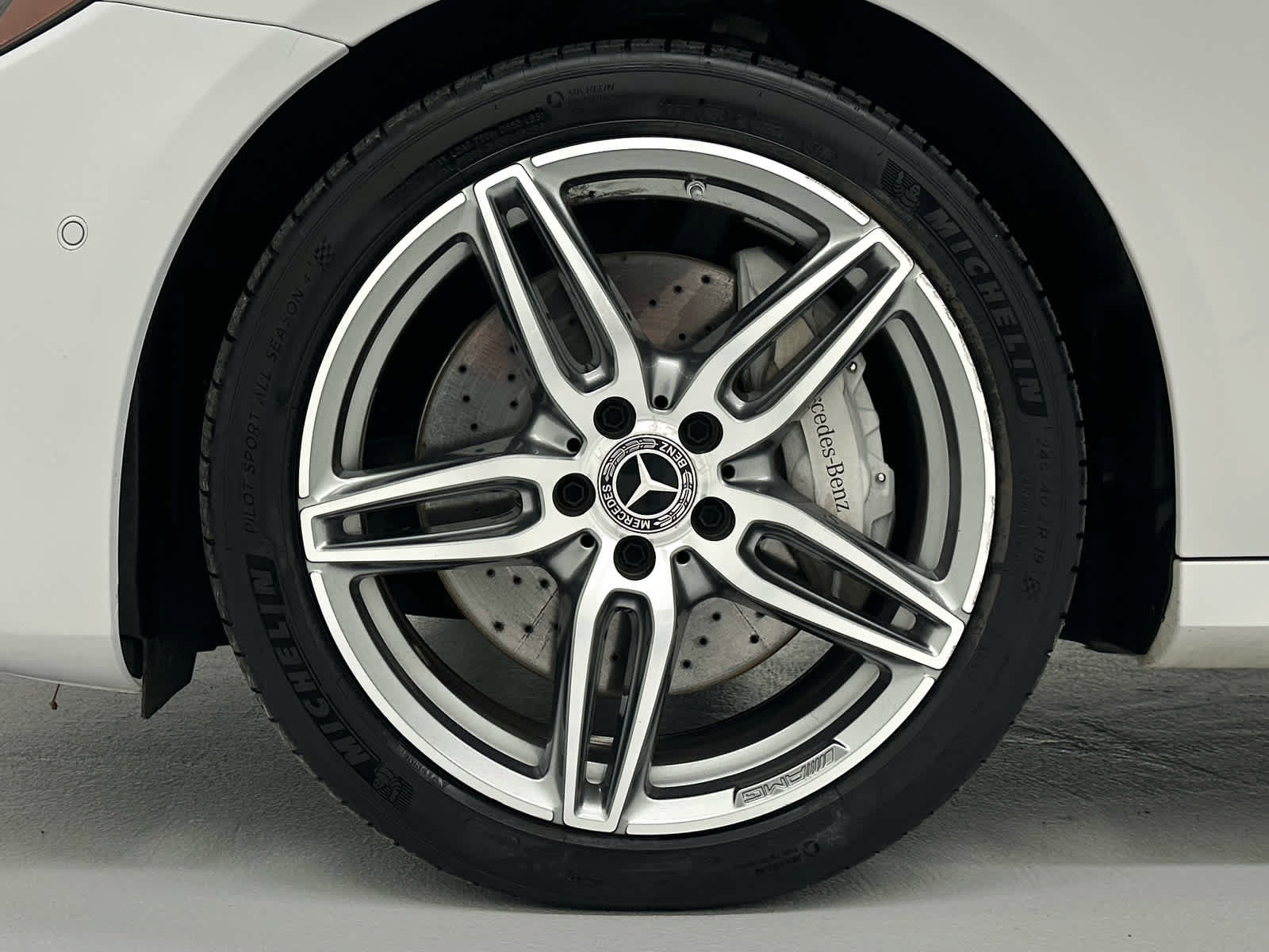 Used 2019 Mercedes-Benz E 450 4MATIC Wagon image 9
